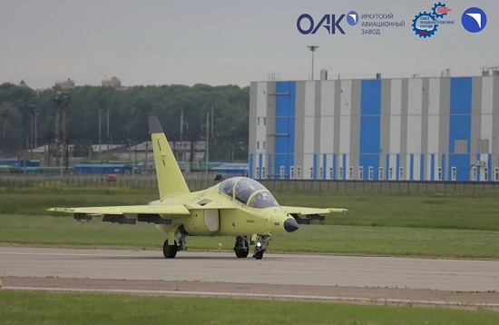 Опытный самолет Як-130М выполнил первый полет